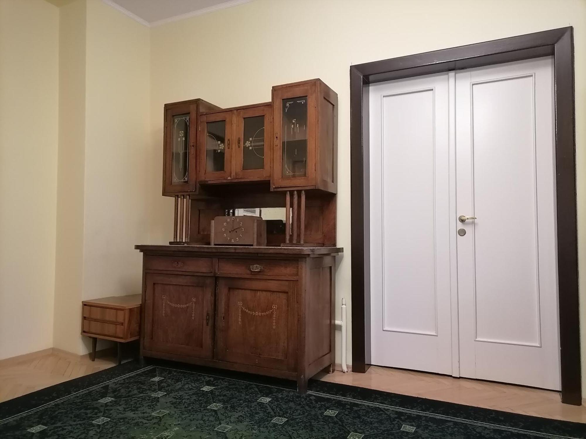 Apartment Center